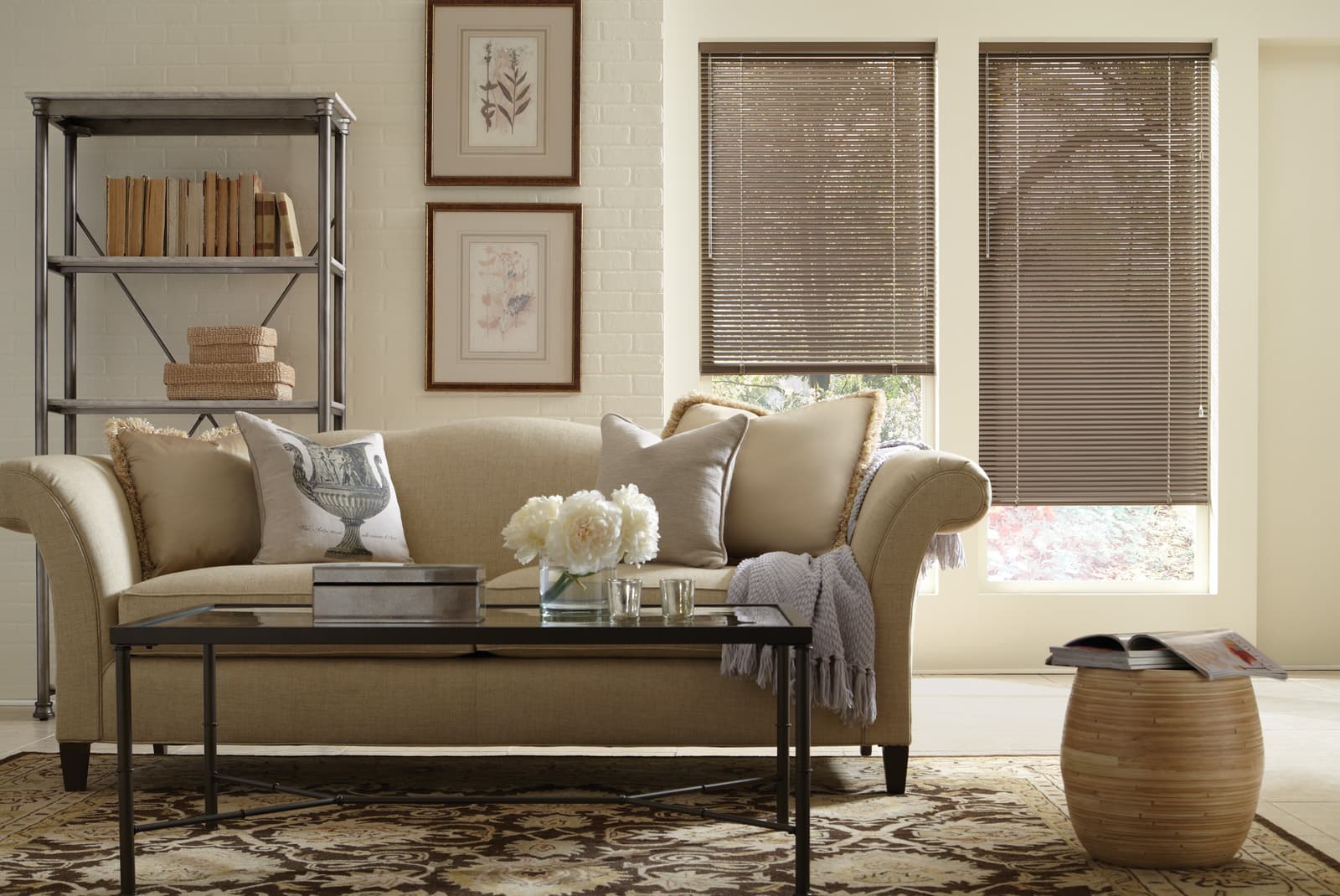 Modern Precious Metals Aluminum Blinds standard cordlock aluminum blinds living room2 Modern Precious Metals aluminum blinds